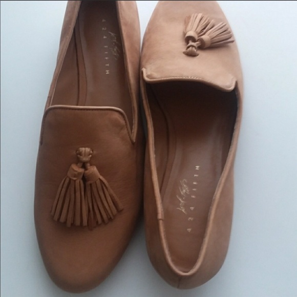 Lord & Taylor Tassel Loafers 8.5 - Picture 8 of 8